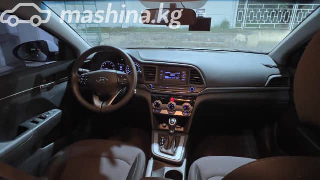 Hyundai Avante VI Рестайлинг 1.6 AT