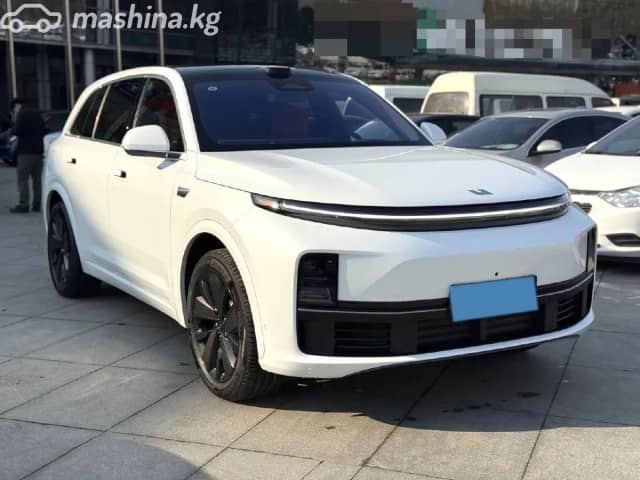 LiXiang L7 Рестайлинг 1.5hyb AT 4WD