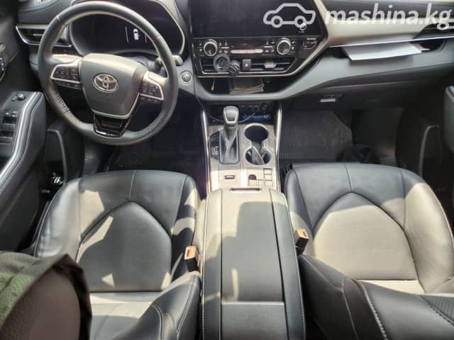 Toyota Highlander IV (U70) 2.5hyb AT 4WD