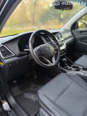 Hyundai Tucson III 2.0 AT