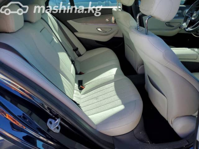 Mercedes-Benz E-Класс V (W213, S213, C238) Рестайлинг 300 2.0 AT