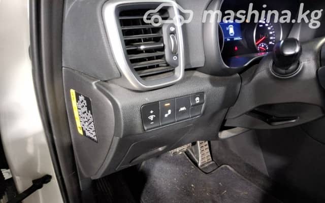 Kia Sportage IV Рестайлинг 2.0d AT 4WD