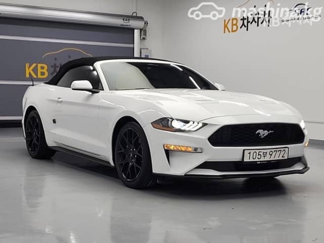 Ford Mustang VI Рестайлинг 2.3 AT