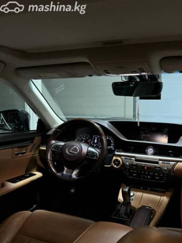 Lexus ES VI Рестайлинг 300h 2.5hyb CVT