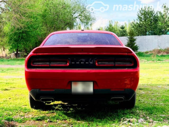 Dodge Challenger III Рестайлинг 2 3.6 AT
