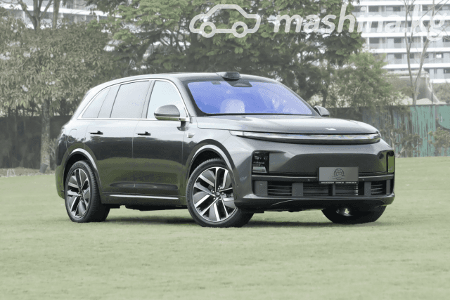 LiXiang L7 Рестайлинг 1.5hyb AT 4WD