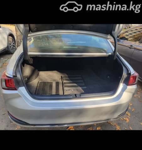 Lexus ES VII 300h 2.5hyb CVT