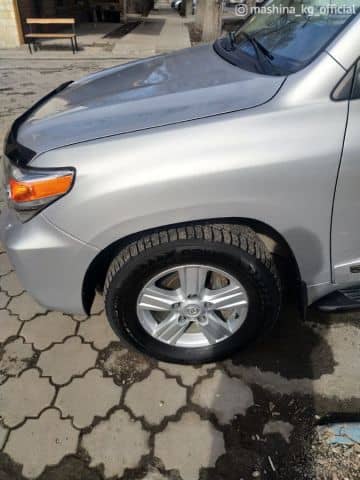 Toyota Land Cruiser 200 Series Рестайлинг 1 4.5d AT 4WD