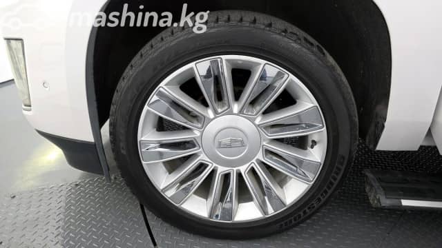 Cadillac Escalade IV 6.2 AT 4WD