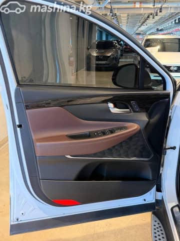 Hyundai Santa Fe IV 2.0 AT