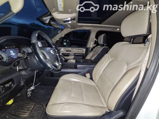 RAM 1500 V Quad Cab 5.7 AT 4WD