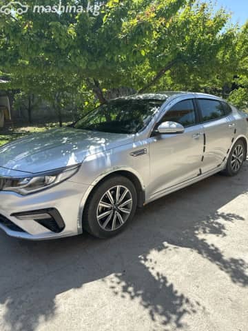 Kia K5 III LPi 2.0 AT