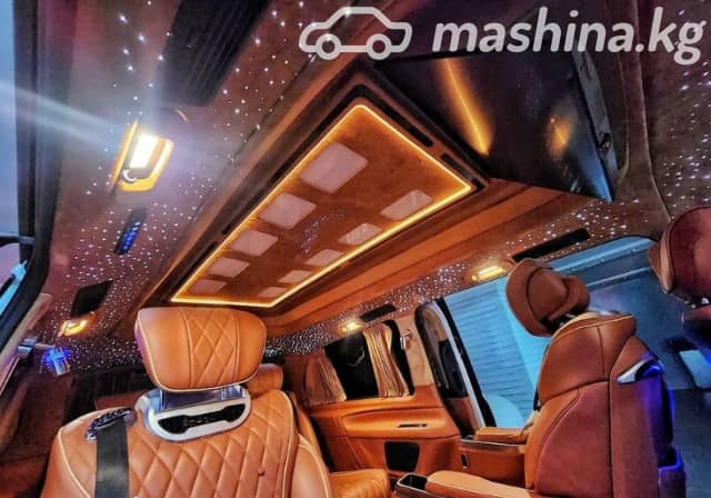 Mercedes-Benz V-Класс III (W447) Рестайлинг 2 250 d длинный 2.0d AT 4WD