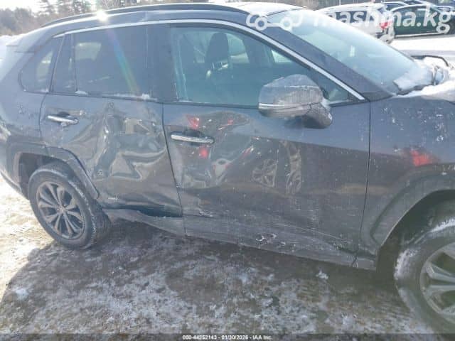Toyota RAV4 V (XA50) 2.5hyb CVT 4WD
