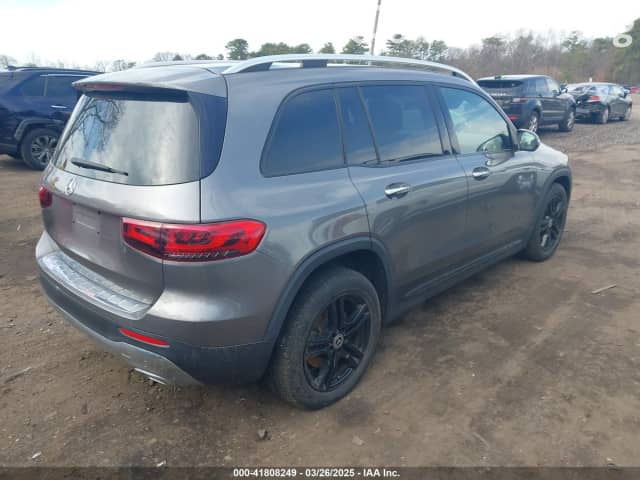 Mercedes-Benz GLB I (X247) 250 2.0 AMT 4WD