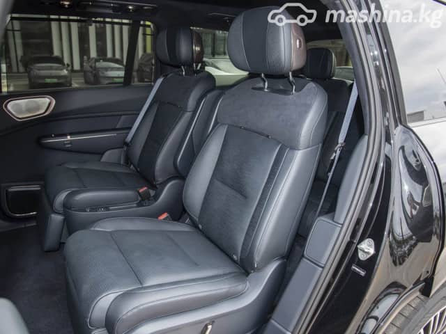 Lynk & Co 900 2.0hyb AT 4WD