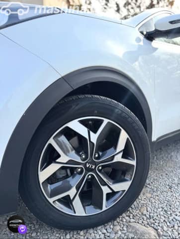 Kia Sportage IV Рестайлинг 2.0d AT
