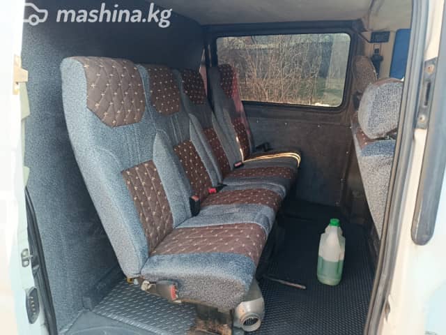 Mercedes-Benz Vito II (W639) 111 CDI L2 2.2d MT