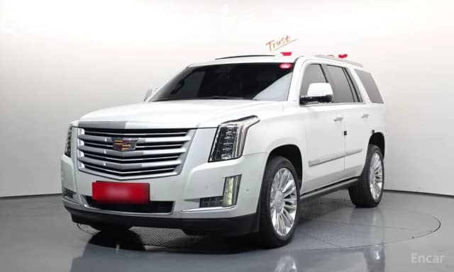 Cadillac Escalade IV 6.2 AT 4WD