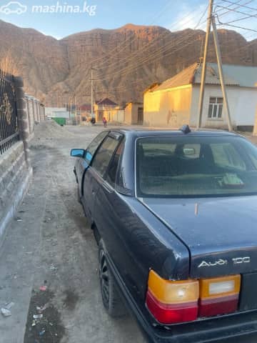 Audi 100 III (C3) Рестайлинг 2.2 MT