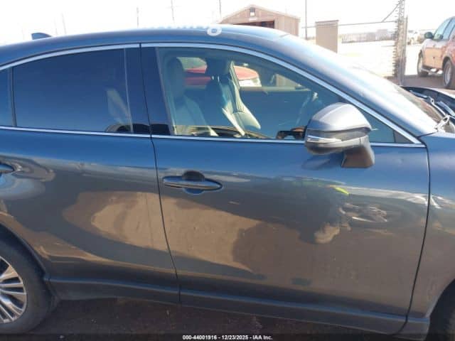 Toyota Venza II 2.5hyb CVT 4WD