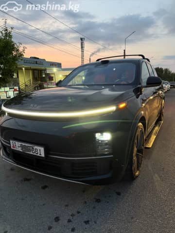 LiXiang L9 Рестайлинг 1.5hyb AT 4WD