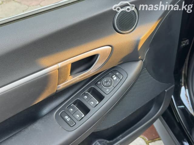 Hyundai Sonata VIII (DN8) 2.0hyb AT