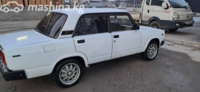 ВАЗ (Lada) 2107 21074 1.6 MT