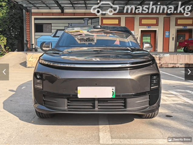 LiXiang L6 1.5hyb AT 4WD