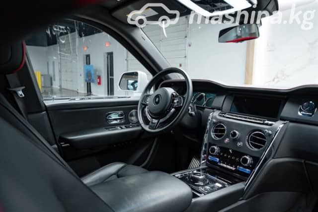 Rolls-Royce Cullinan I 6.7 AT AWD