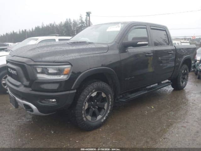RAM 1500 V Quad Cab 5.7 AT 4WD