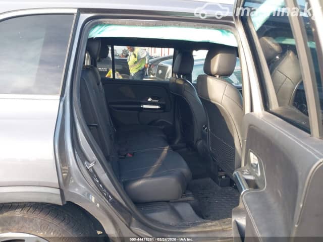 Mercedes-Benz GLB I (X247) 250 2.0 AMT 4WD