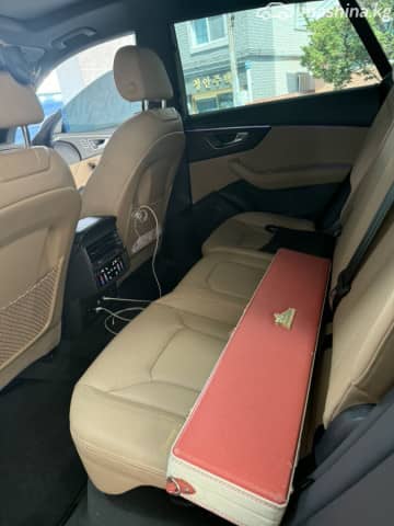 Audi Q8 I (4M) 45 TDI 3.0d AT 4WD