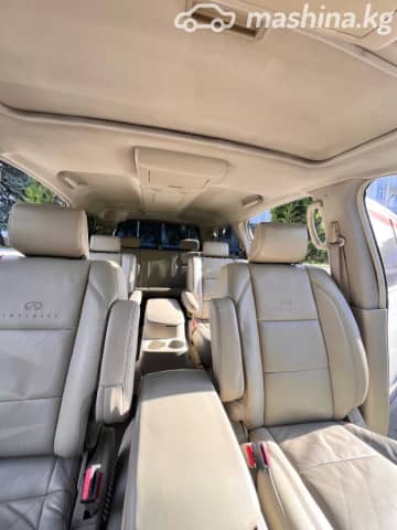 Infiniti QX56 II QX56 5.6 AT 4WD