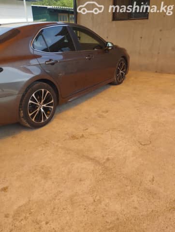 Toyota Camry VIII (XV70) 2.5 AT