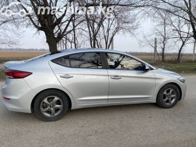 Hyundai Avante VI 1.6 AT
