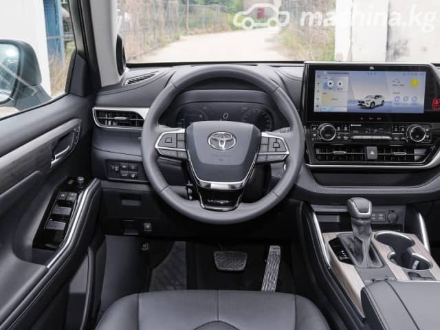 Toyota Highlander IV (U70) 2.4 AT