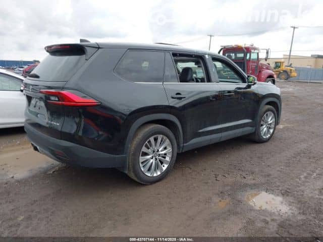 Toyota Grand Highlander 2.4 AT 4WD