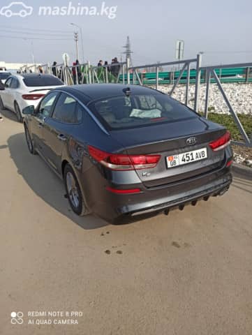 Kia K5 II 2.0 AT