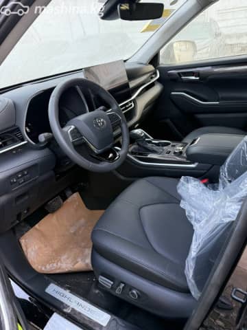 Toyota Highlander IV (U70) 2.0 AT 4WD