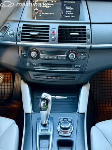 BMW X5 M I (E70) 4.4 AT 4WD