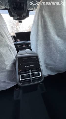 Volkswagen Tiguan III (China Market) 2.0 AMT 4WD