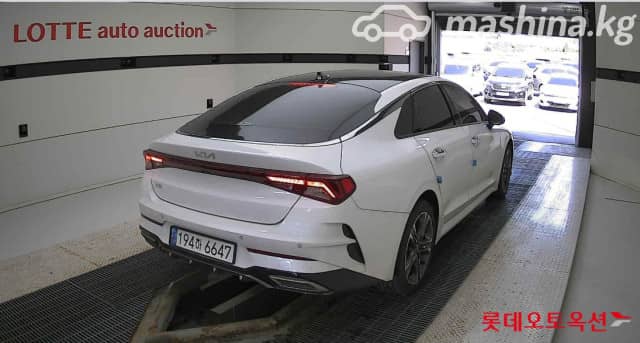 Kia K5 III 2.0 AT