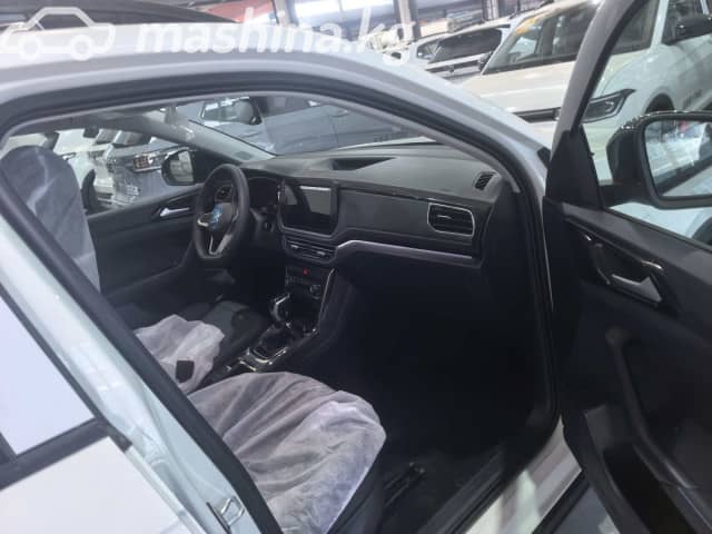 Volkswagen Tharu I Рестайлинг 300 TSI 1.5 AMT