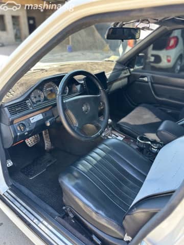 Mercedes-Benz E-Класс I (W124) 320 3.2 AT