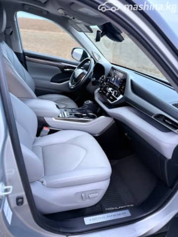 Toyota Highlander IV (U70) 2.5hyb AT 4WD