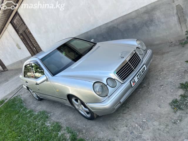 Mercedes-Benz E-Класс II (W210, S210) 230 2.3 MT