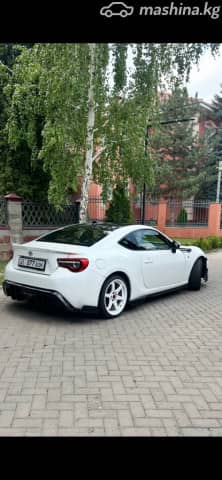 Toyota GT86 I Рестайлинг 2.0 AT
