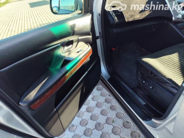 Toyota Harrier II (XU30) 3.0 AT 4WD