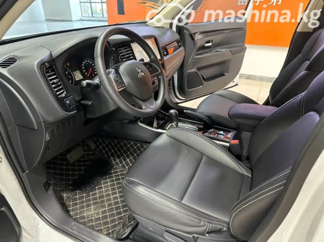 Mitsubishi Outlander III Рестайлинг 3 2.0 CVT
